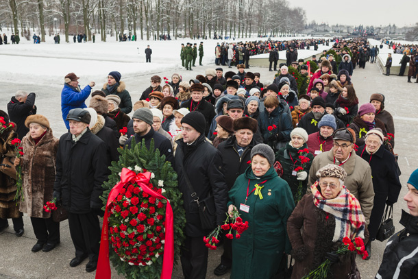 Пискарёвское кладбище